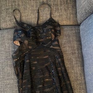 Super gorgeous black sequin dress worn once for prom